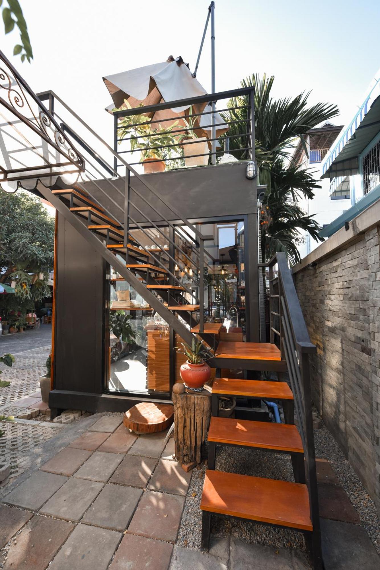 Gordnuea Boutique House Bed & Breakfast Chiang Mai Exterior photo