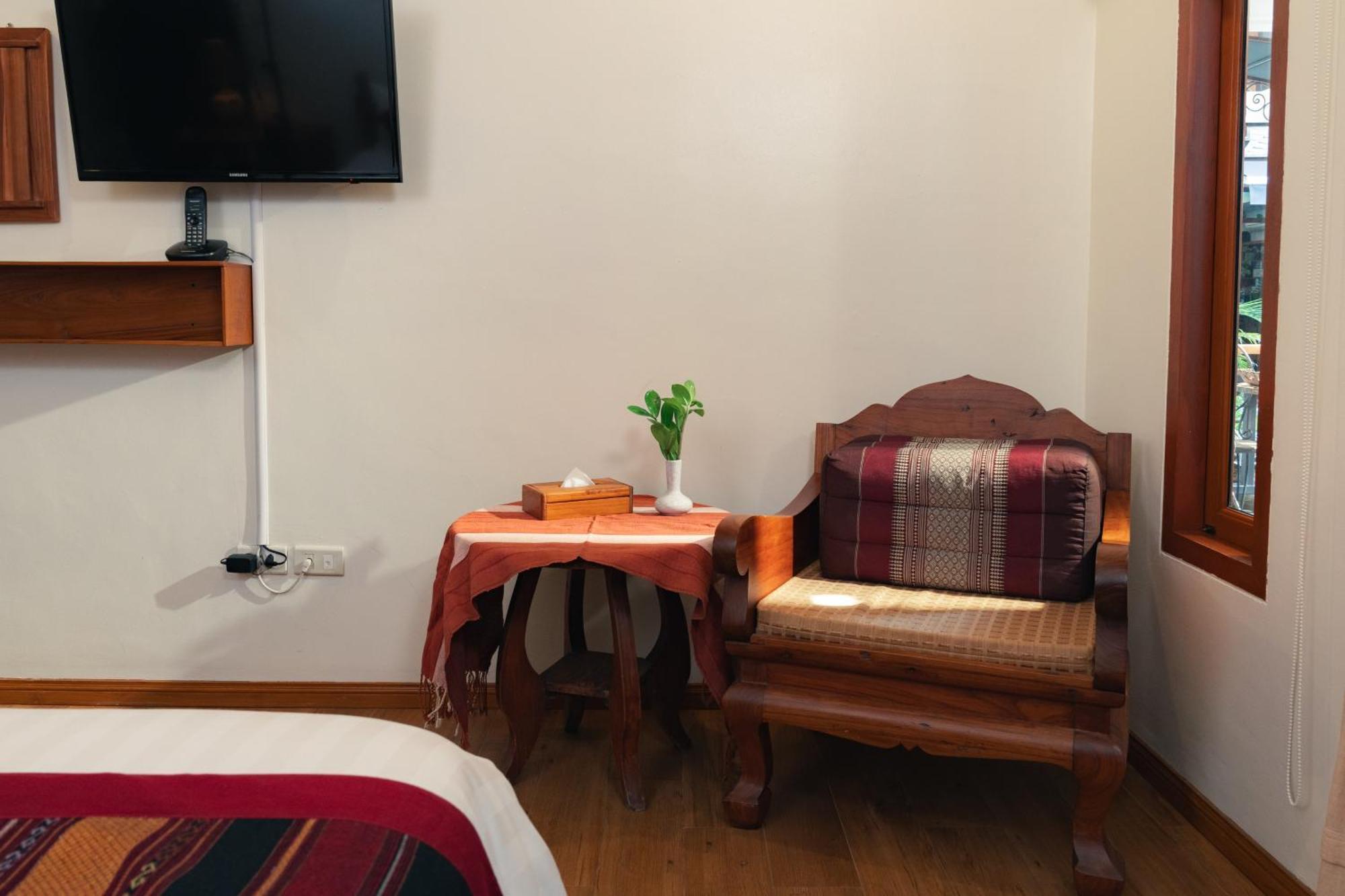 Gordnuea Boutique House Bed & Breakfast Chiang Mai Exterior photo
