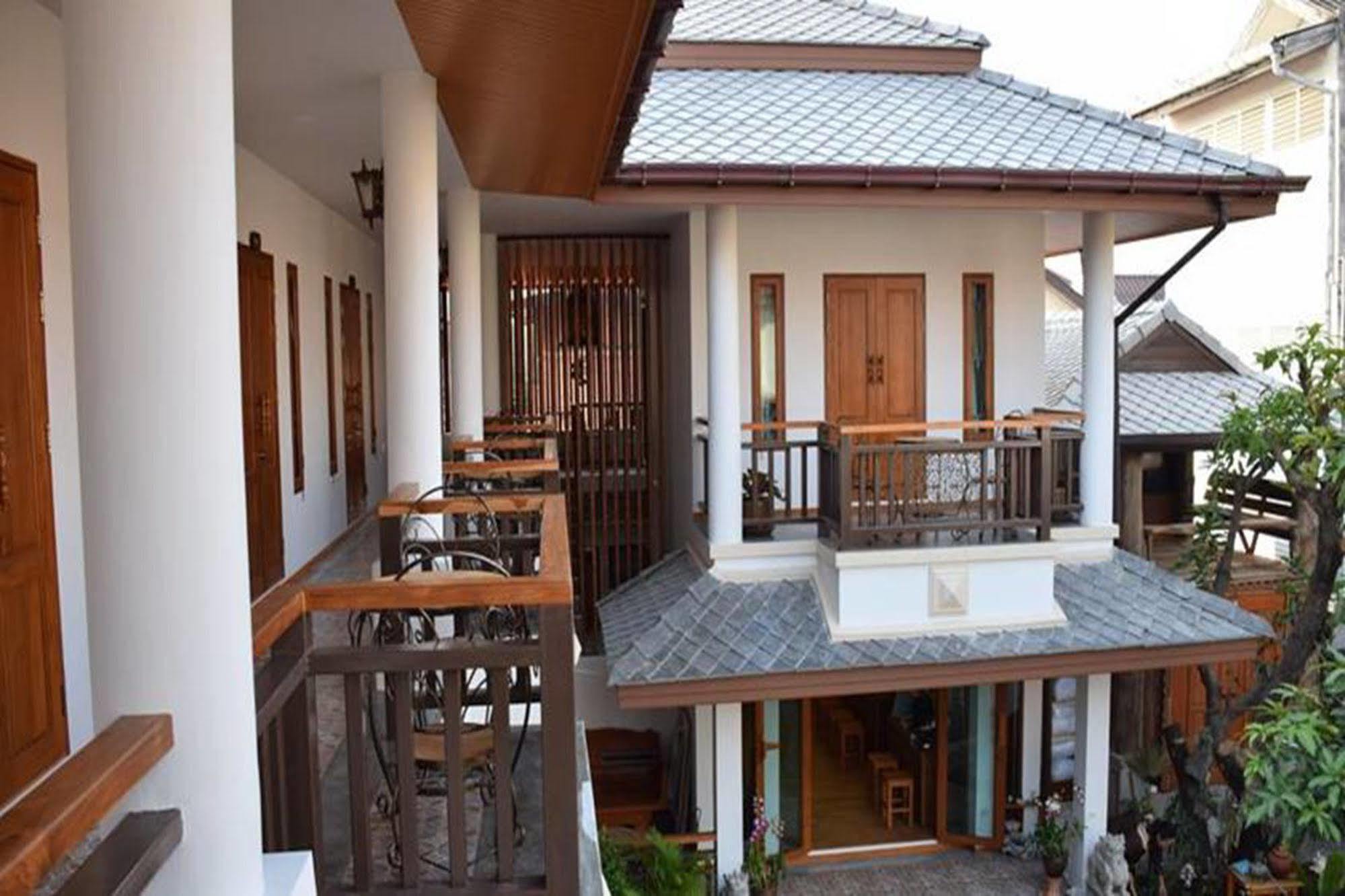 Gordnuea Boutique House Bed & Breakfast Chiang Mai Exterior photo